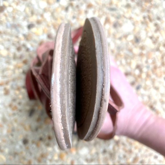 NWOT AEO Gladiator Strappy Brown Sandals Size 6 - Picture 5 of 7